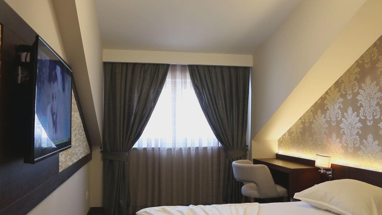 Hotel Admiral Prizren Extérieur photo