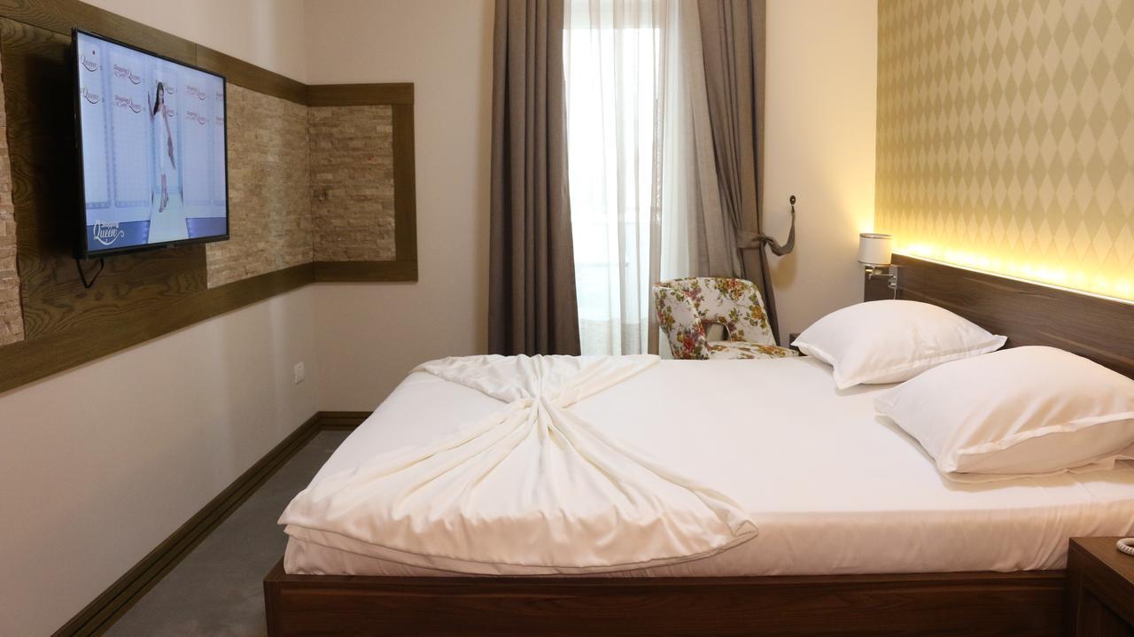 Hotel Admiral Prizren Extérieur photo