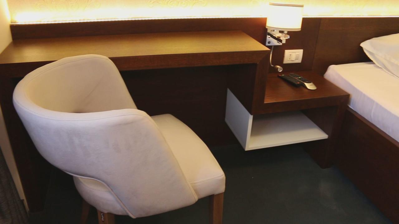 Hotel Admiral Prizren Extérieur photo