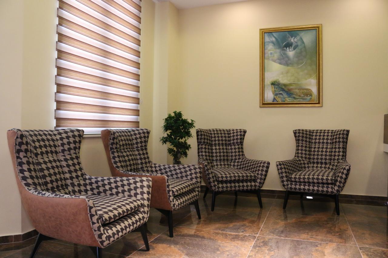 Hotel Admiral Prizren Extérieur photo