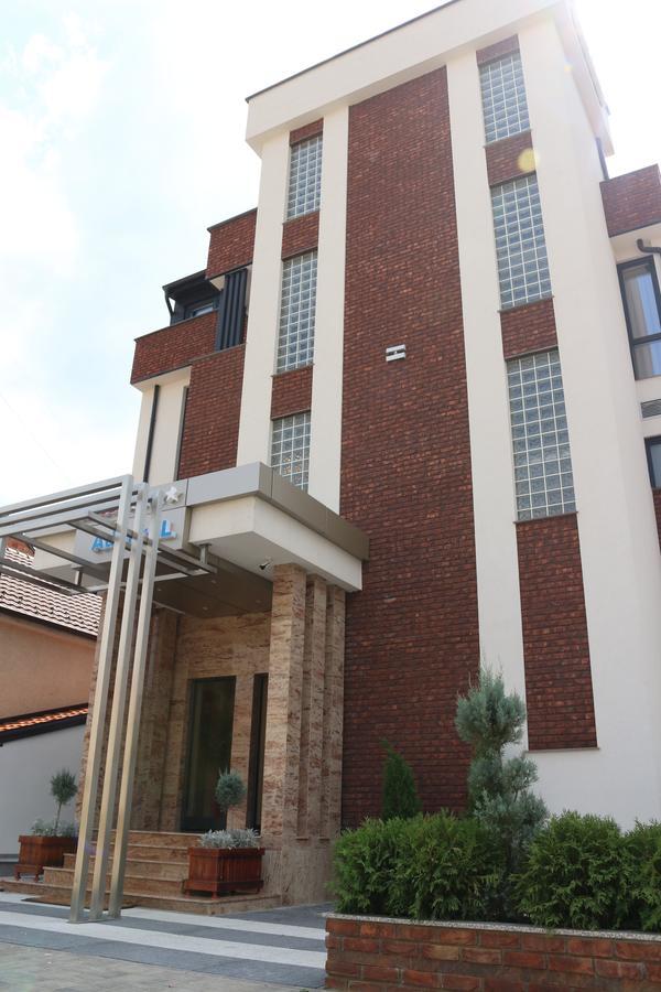 Hotel Admiral Prizren Extérieur photo